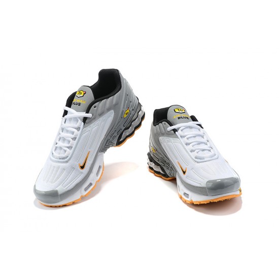 Sports Shoes Nike Air Max Plus 3 (M) White Grey and Orange