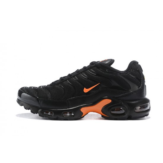 Sports Shoes Nike Air Max Plus Tn (M) Black Orange