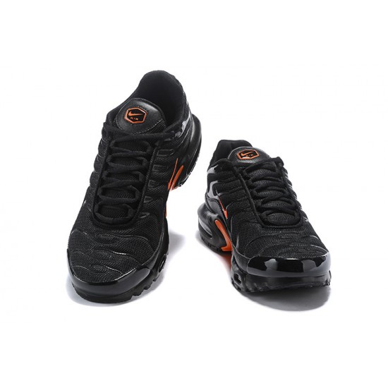 Sports Shoes Nike Air Max Plus Tn (M) Black Orange