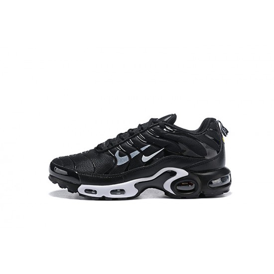 Sports Shoes Nike Air Max Plus Tn (M) Black White 815994-004