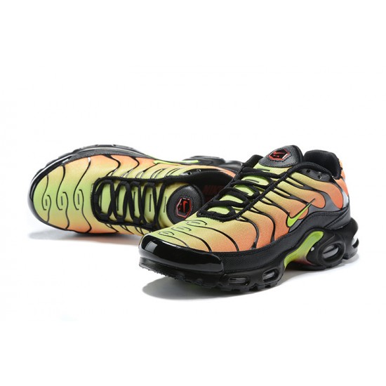 Sports Shoes Nike Air Max Plus Tn (M) Black Yellow AQ9979-001