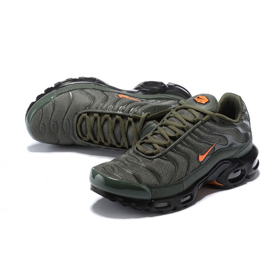 Sports Shoes Nike Air Max Plus Tn (M) Green Orange