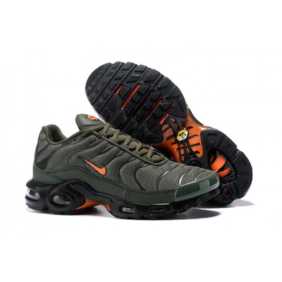 Sports Shoes Nike Air Max Plus Tn (M) Green Orange