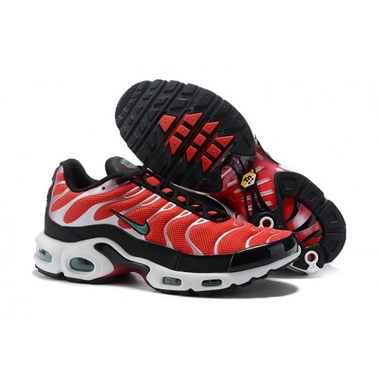 Sports Shoes Nike Air Max Plus Tn (M) Red Black