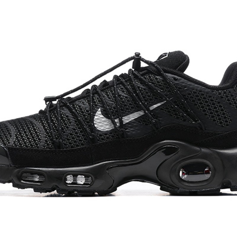 Sports Shoes Nike Air Max Plus Utility (M) Black